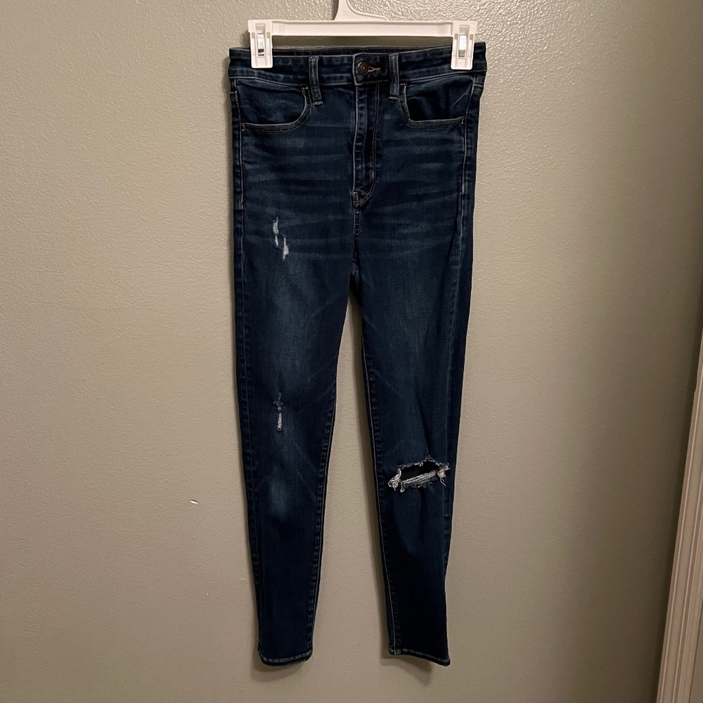 American Eagle Highest Rise Jegging, Distressed, Medium Wash